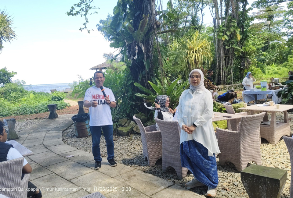 berbagi-tiga