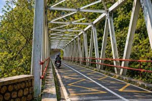 Jembatan Cangar, Sabtu (25/4/2026). Foto: diperkuat dengan AI.